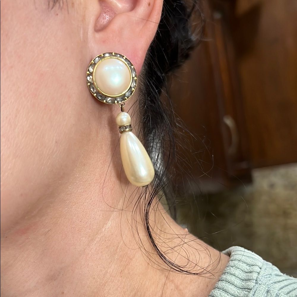 Elegant Pearl Drop Earrings